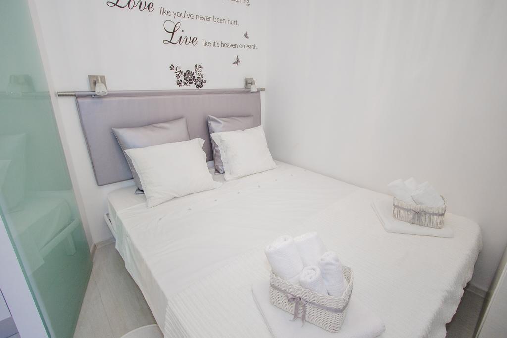 Luxury Studio Apartment White Sensation Vodice Exterior photo